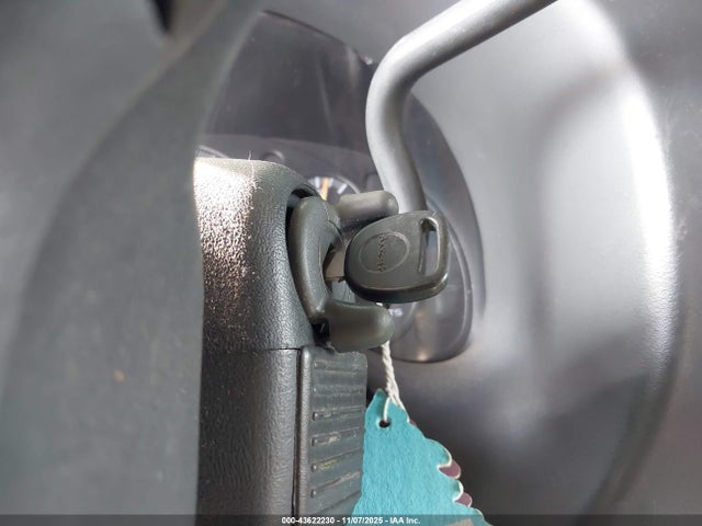 43622230 :رقم المزاد ، 1GBJG31R9Y1235215 vin ، 2000 Chevrolet Express Rv Cutaway مزاد بيع