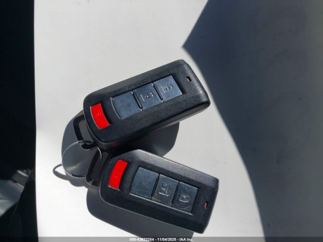 2011 MITSUBISHI OUTLANDER JA4JT3AW6BU022042 Photo 10