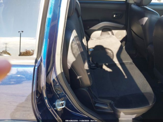 2011 MITSUBISHI OUTLANDER JA4JT3AW6BU022042 Photo 7