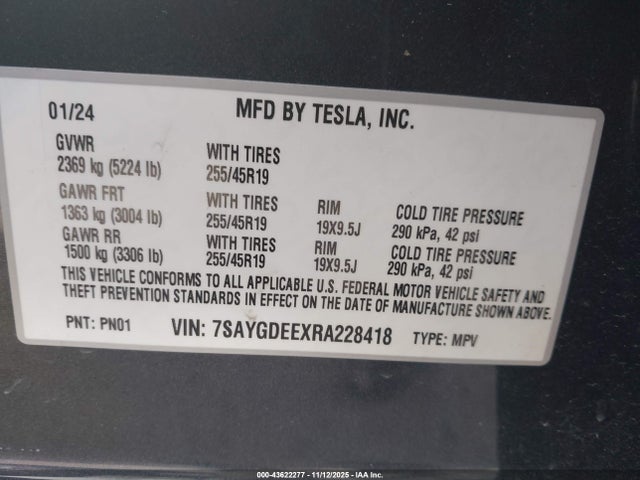 2024 TESLA MODEL Y 7SAYGDEEXRA228418 Photo 8