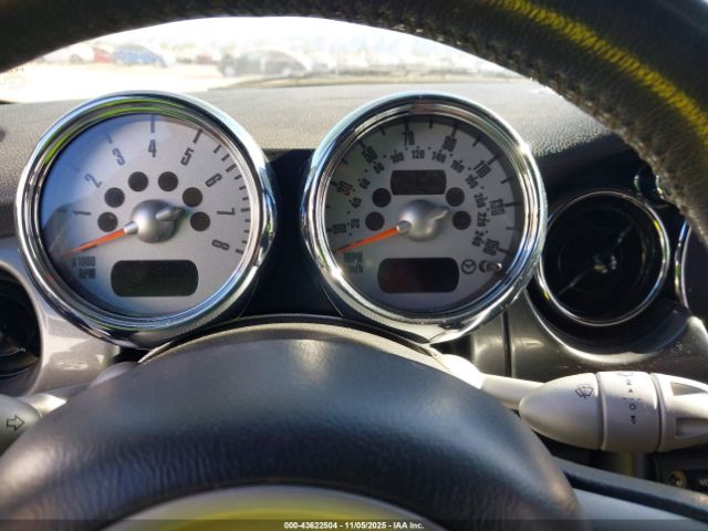 2006 MINI COOPER S WMWRH33586TF87919 Photo 6