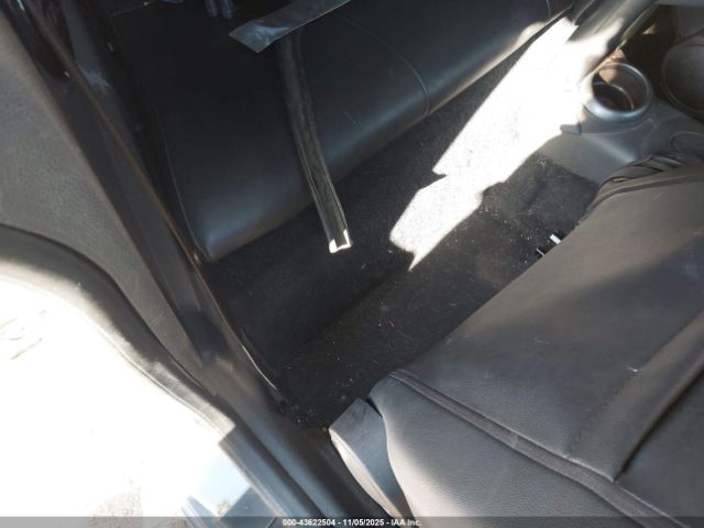 2006 MINI COOPER S WMWRH33586TF87919 Photo 7