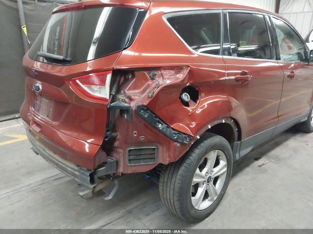 1FMCU0GX7EUD01669 Ford ESCAPE SE