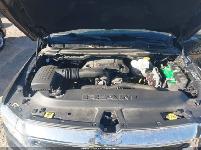 2019 RAM 1500 1C6SRFFT1KN555880 Photo 9