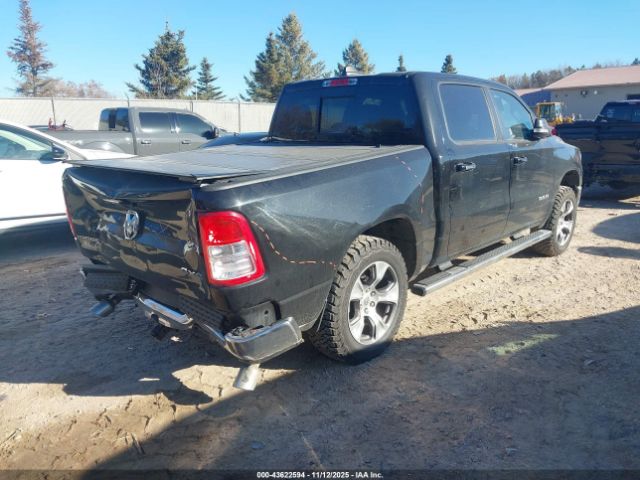 2019 RAM 1500 1C6SRFFT1KN555880 Photo 3