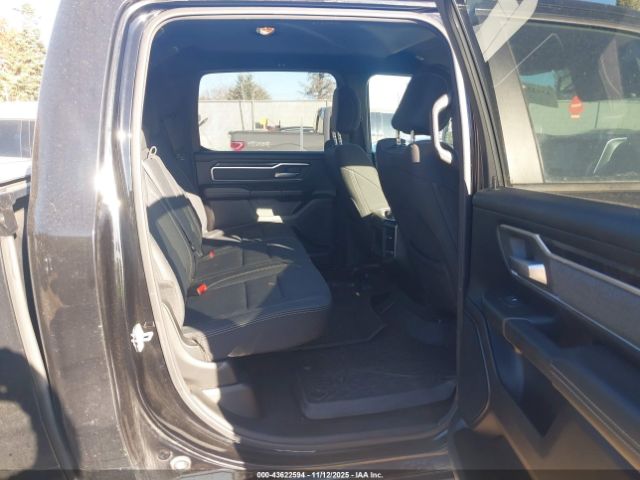 2019 RAM 1500 1C6SRFFT1KN555880 Photo 7