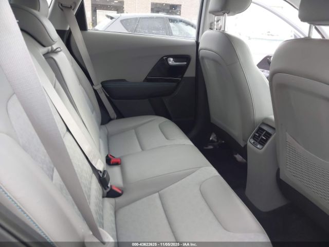 2019 KIA NIRO PLUG-IN HYBRID KNDCD3LD2K5254526 Photo 7