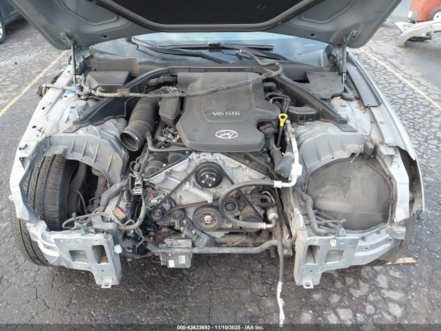 KMHGN4JE3GU126319 Hyundai Genesis 3.8