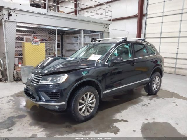 2015 VOLKSWAGEN TOUAREG WVGEF9BP2FD007046 Photo 1