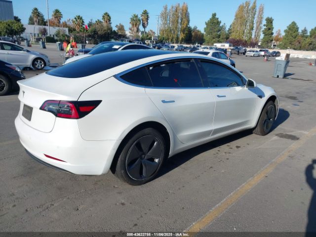 2020 TESLA MODEL 3 5YJ3E1EA4LF798529 Photo 3