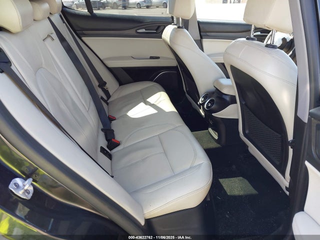 ZASPAKBNXM7D18180 Alfa Romeo Stelvio Ti Awd