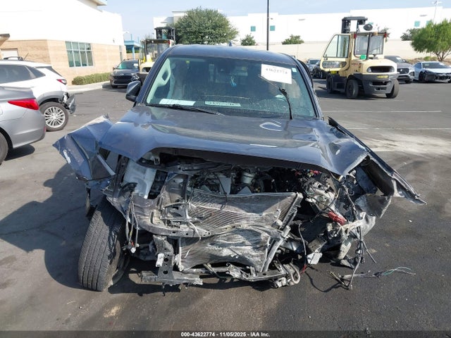 5TFRX5GN8JX119716 Toyota Tacoma Sr5