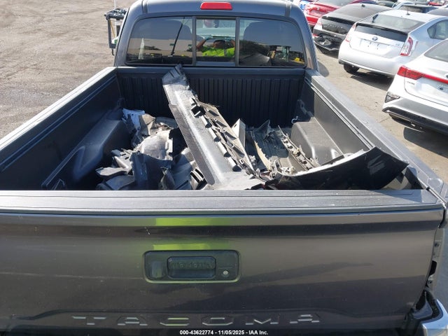 5TFRX5GN8JX119716 Toyota Tacoma Sr5