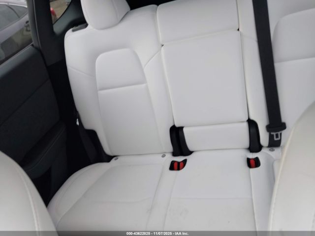 2024 TESLA MODEL Y 7SAYGDEF9RA265727 Photo 7