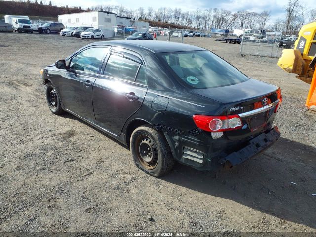 2013 TOYOTA COROLLA 2T1BU4EE8DC932905 Photo 2