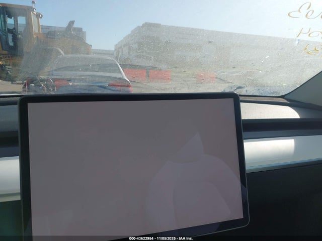 2024 TESLA MODEL Y 7SAYGAEE0RF157554 Photo 6