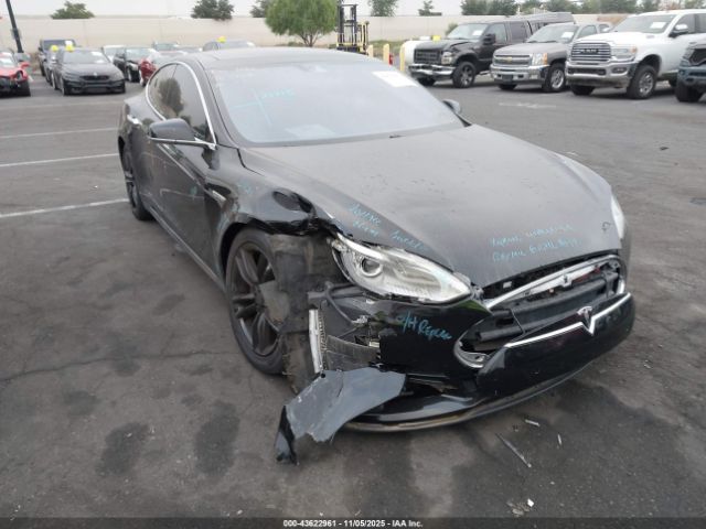 2015 TESLA MODEL S 5YJSA1E23FF104434