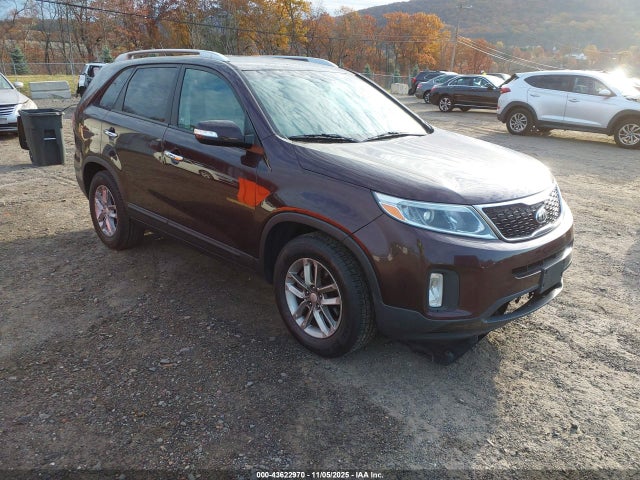 2015 KIA SORENTO 5XYKT3A67FG555017