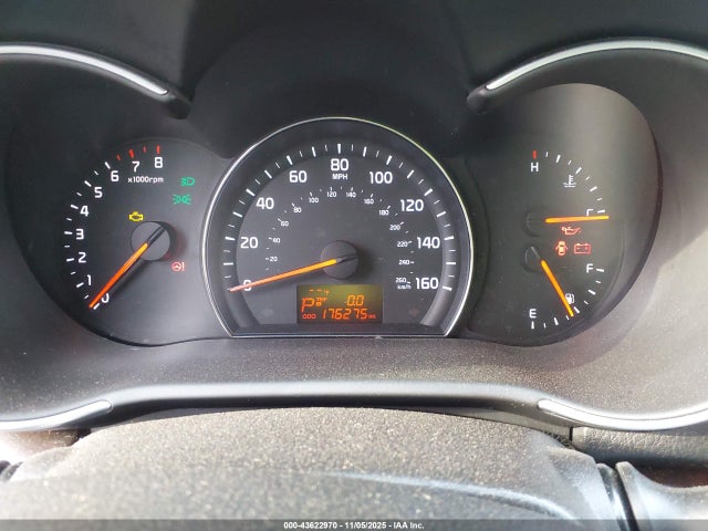 2015 KIA SORENTO 5XYKT3A67FG555017 Photo 6
