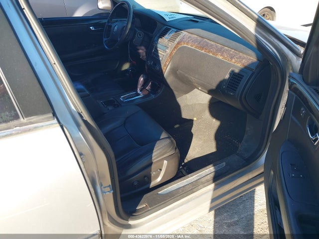 2008 CADILLAC DTS 1G6KD57Y08U104372 Photo 4