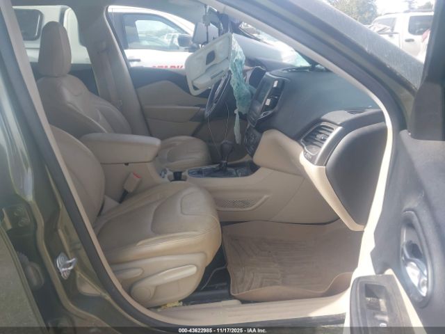 2019 JEEP CHEROKEE 1C4PJLCX8KD316750 Photo 4