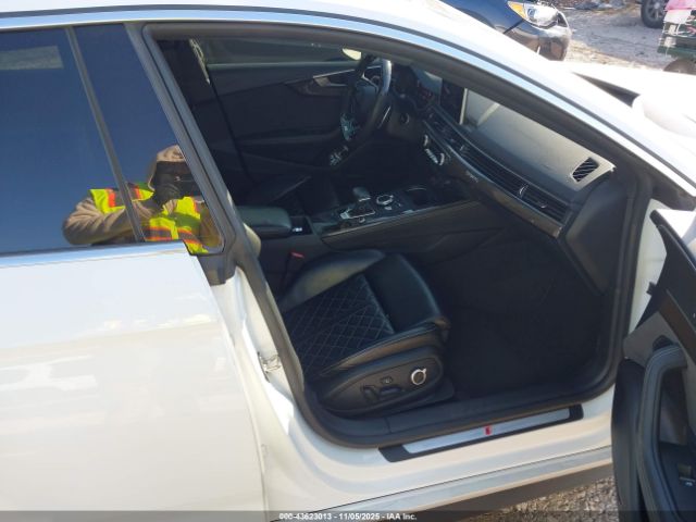2019 AUDI S5 WAUB4CF58KA017785 Photo 4
