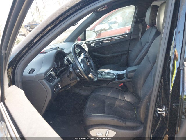 2018 PORSCHE MACAN WP1AB2A52JLB32700 Photo 4