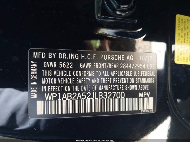 2018 PORSCHE MACAN WP1AB2A52JLB32700 Photo 8