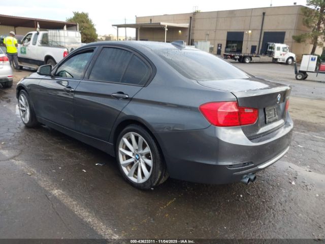 2012 BMW 328I WBA3A5C52CFJ88887 Photo 2