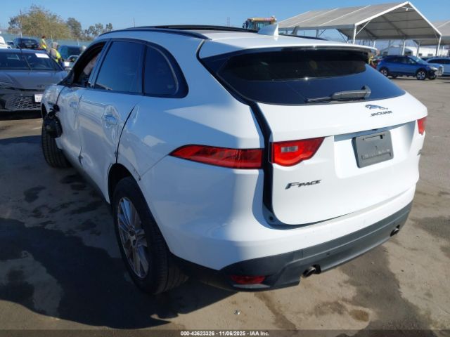 2019 JAGUAR F-PACE SADCK2FX7KA393777 Photo 2