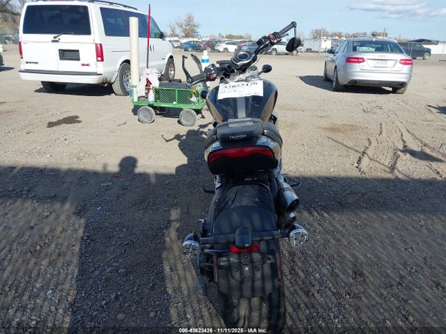 Продажа на аукционе авто 2020 Triumph Motorcycle Rocket 3 R, vin: SMTG11JX1LT992893, номер лота: 43623426