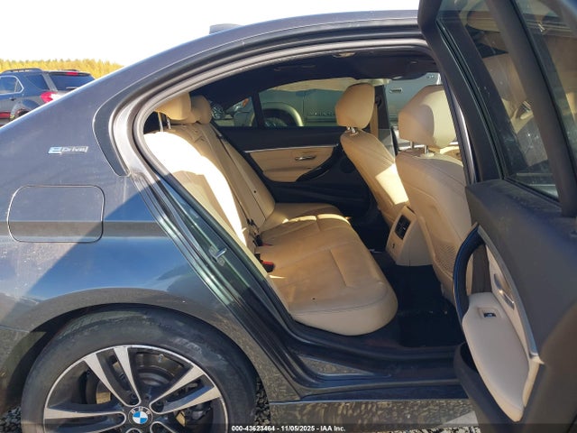 BMW 330e Iperformance 2018 WBA8E1C53JA171366 Image 8