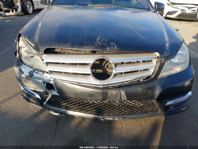 2014 MERCEDES-BENZ C 250 WDDGJ4HB4EG266988 Photo 5