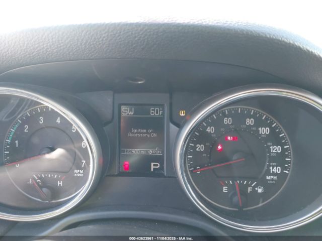 2011 JEEP GRAND CHEROKEE 1J4RR4GG1BC571385 Photo 6