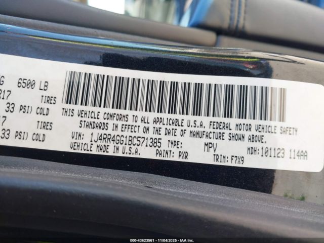 2011 JEEP GRAND CHEROKEE 1J4RR4GG1BC571385 Photo 8