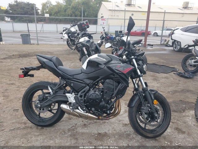 Kawasaki Er650 K 2020 ML5EREK15LDA14288 Image 12