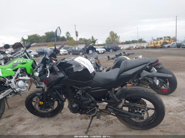 Kawasaki Er650 K 2020 ML5EREK15LDA14288 Image 13