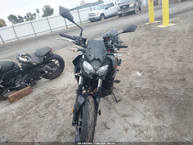 2020 KAWASAKI ER650 ML5EREK15LDA14288 Photo 4