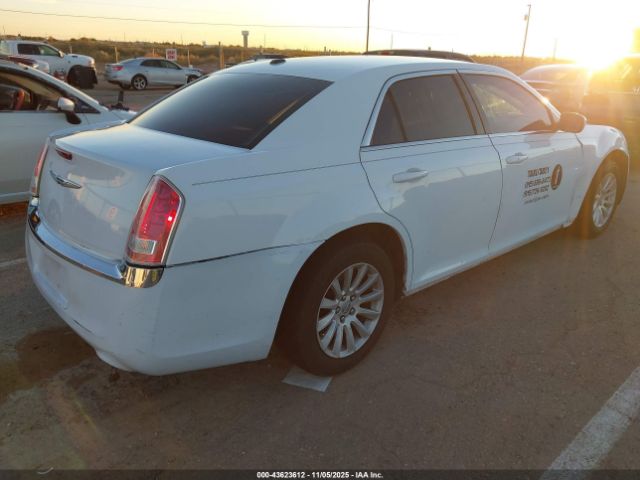 2014 CHRYSLER 300 2C3CCAAG1EH377594 Photo 3