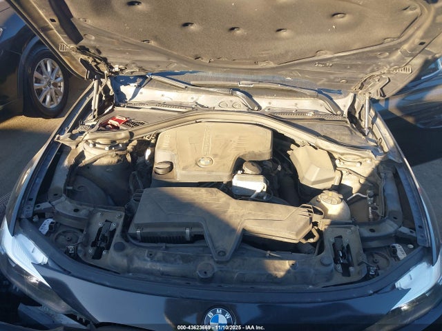 WBA8E1G51GNU10361 BMW 320i