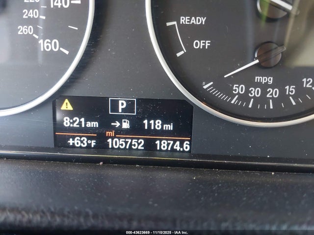 WBA8E1G51GNU10361 BMW 320i