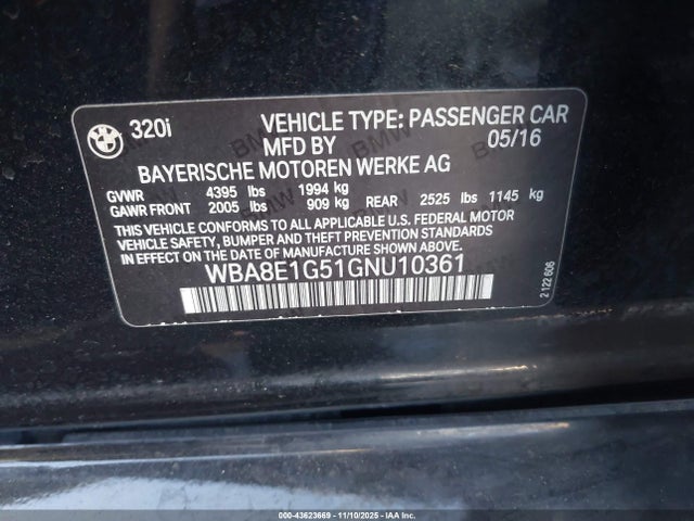 BMW 320i 2016 WBA8E1G51GNU10361 Image 9