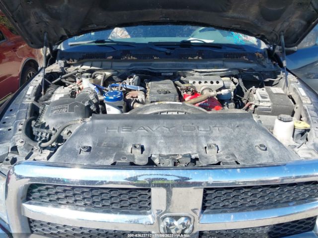 2016 RAM 2500 3C6UR5CL8GG133113 Photo 9