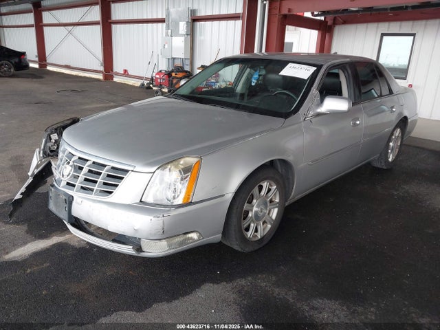 2010 CADILLAC DTS 1G6KA5EY3AU122415 Photo 1