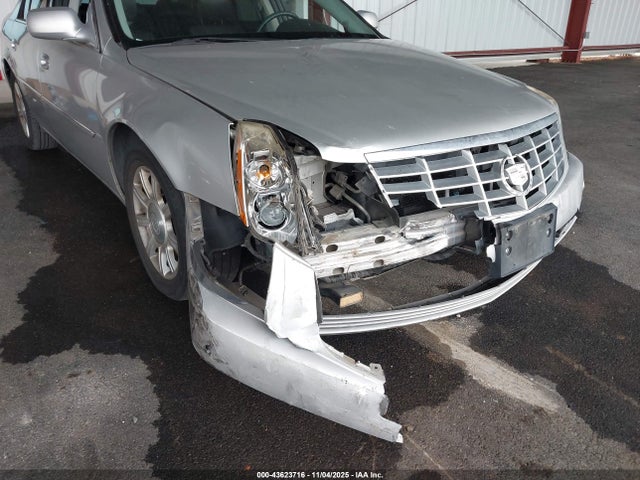 2010 CADILLAC DTS 1G6KA5EY3AU122415 Photo 5