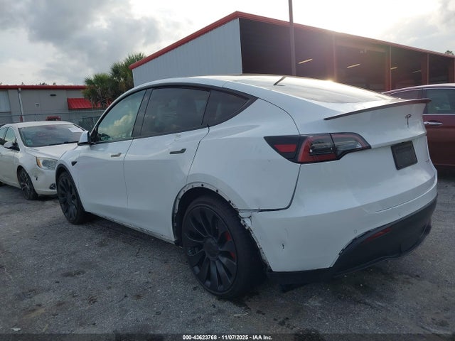 2022 TESLA MODEL Y 7SAYGDEF5NF323622 Photo 5