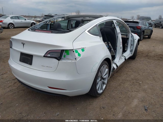 2020 TESLA MODEL 3 5YJ3E1EBXLF795563 Photo 3
