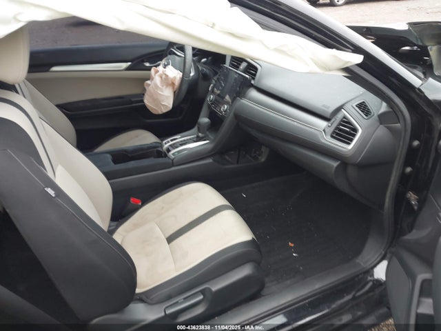 Honda Civic Lx-p 2017 2HGFC4B03HH305930 Image 5