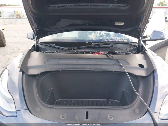 2022 TESLA MODEL Y 7SAYGDEF2NF459576 Photo 9