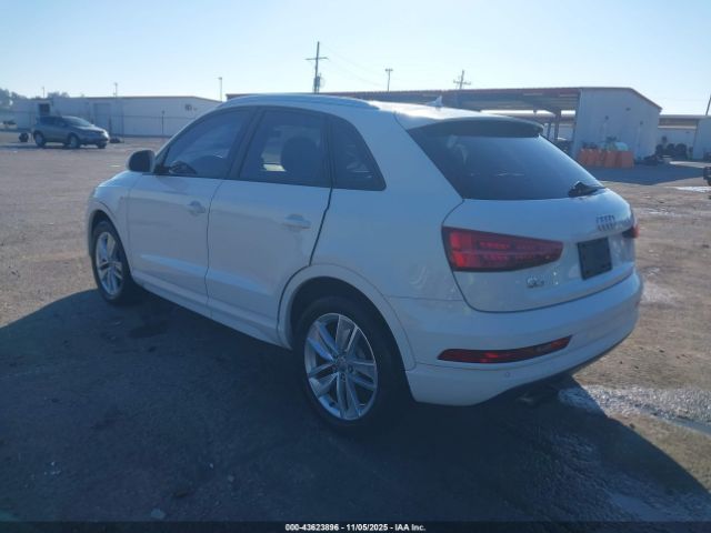 2018 AUDI Q3 WA1BCCFS6JR029584 Photo 2